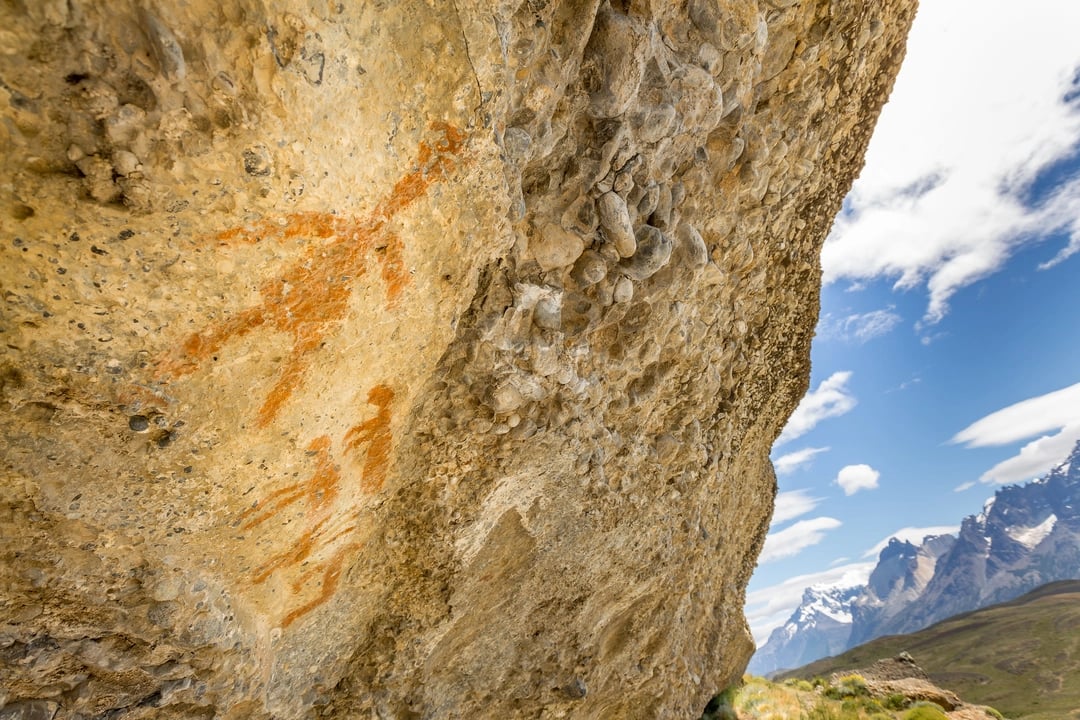 Cave paintings of the Tehuelche 