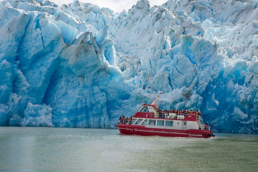 Sailing to Grey Glacier