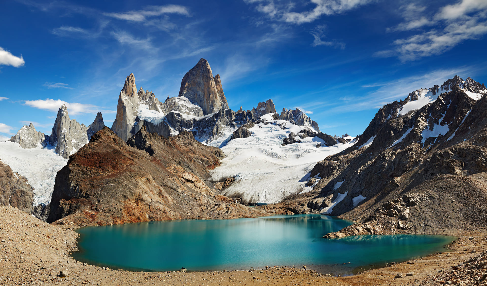 Laguna de Los Tres -Mount Fitz Roy, Argentina