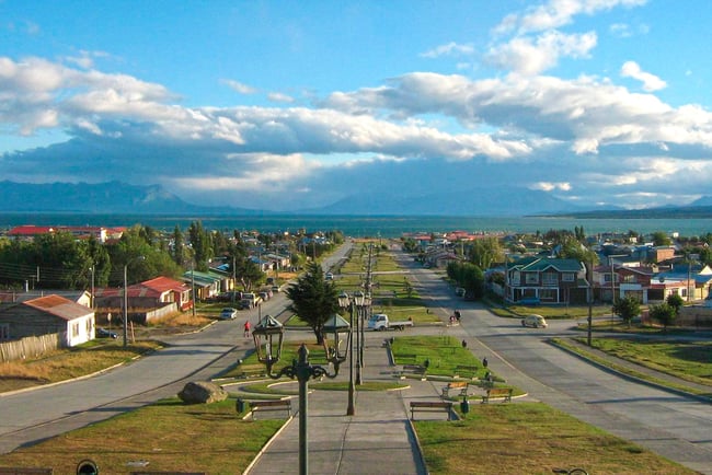PAT015 _ Puerto Natales Town