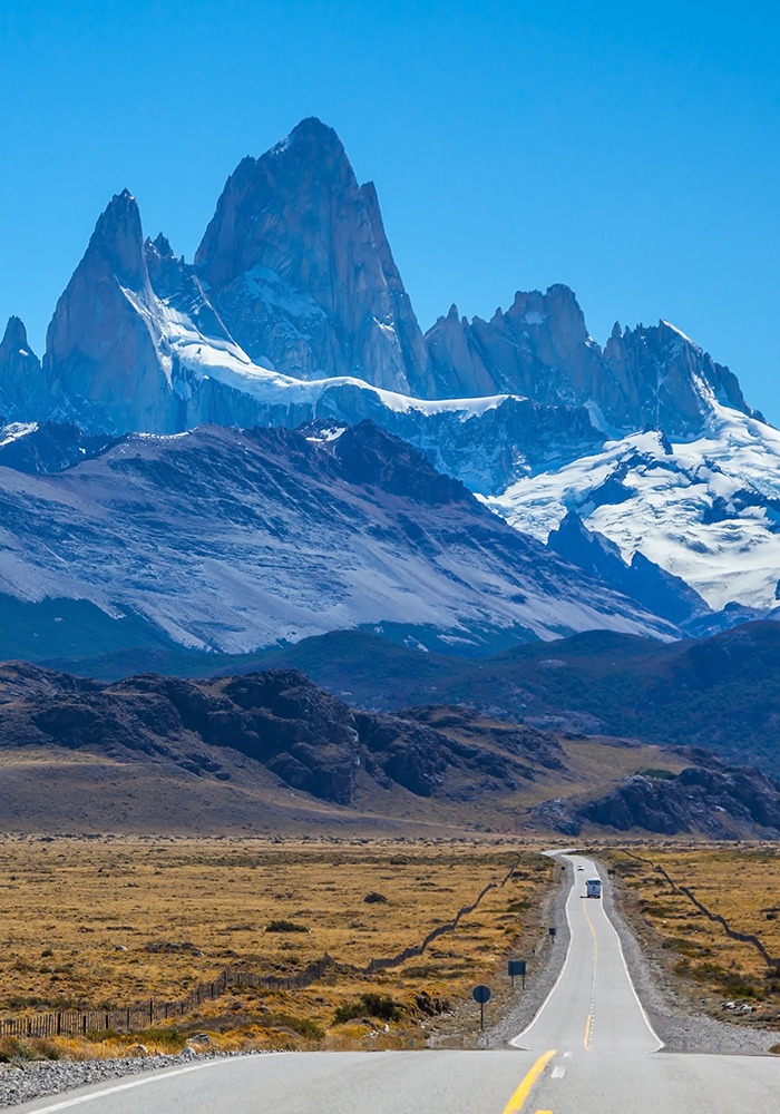 PAT033 _ El Chaltén _ Road Fitz Roy View