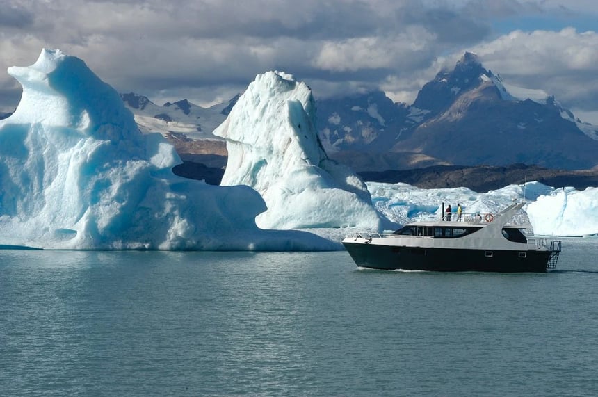 boat glacier Patagonia