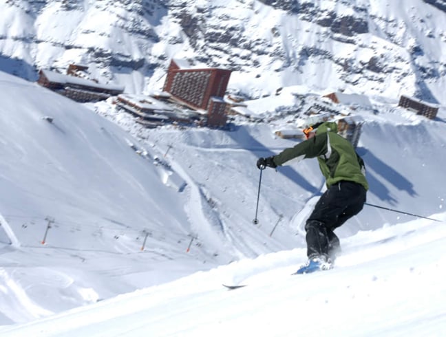 skiing_the_valle_nevado