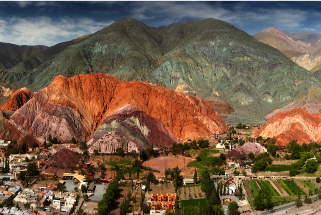 Valley of 7 colores